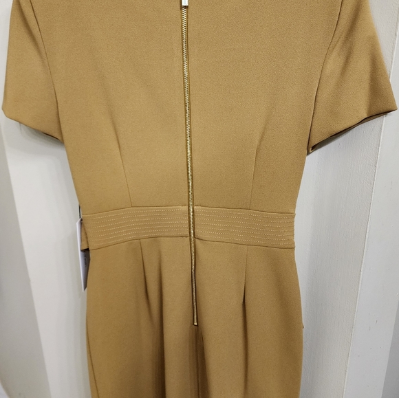 Sold - Picture 6 of 8